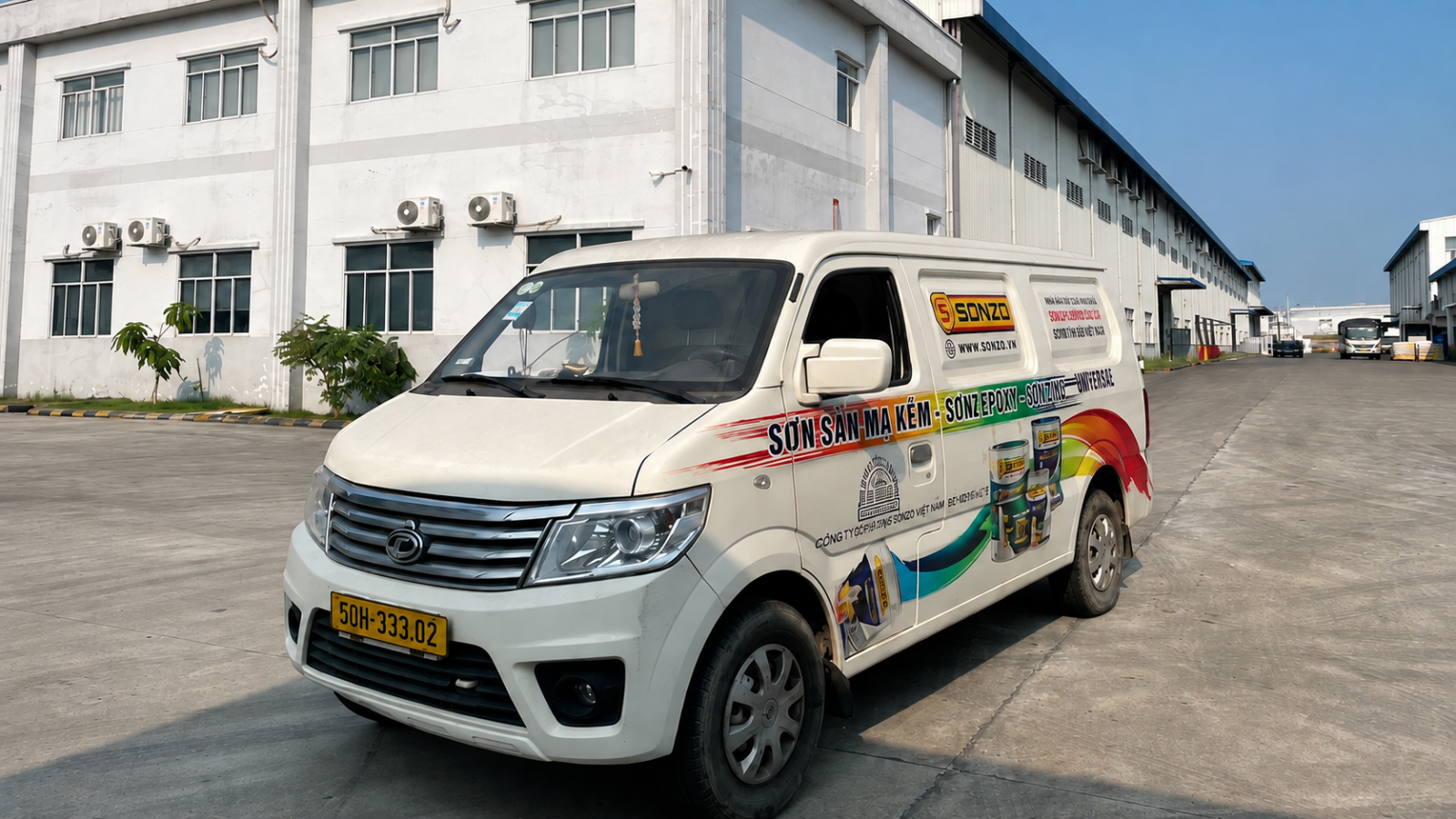 Xe giao hàng sơn SONZO xuất phát từ nhà máy